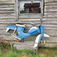 2004b