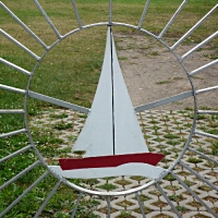 10015